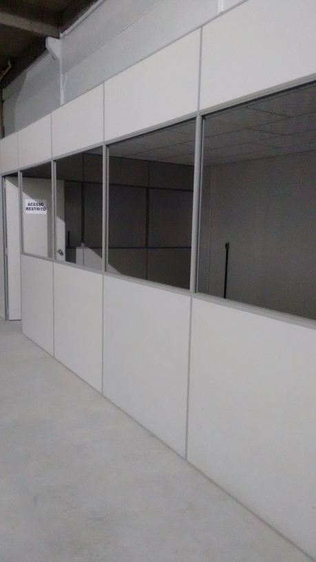  Divisória Naval Leve 